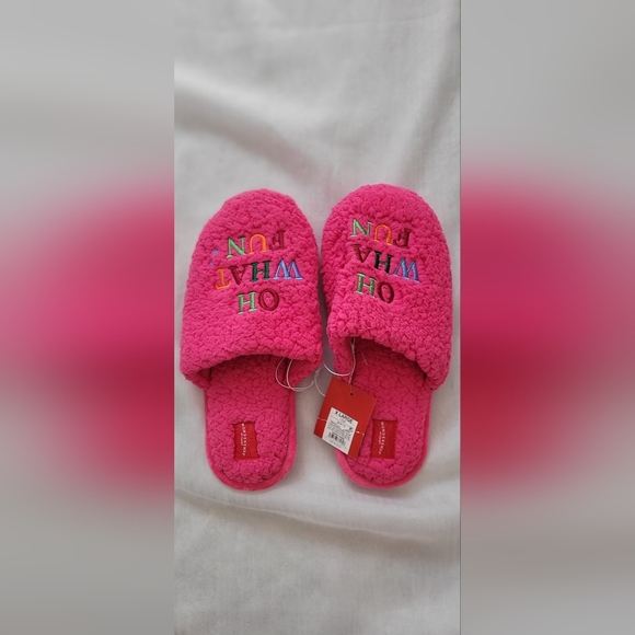 NWT! Oh What Fun Women's Pink Christmas Shoe/Slippers Slides Size XL(11-… - Picture 5 of 5